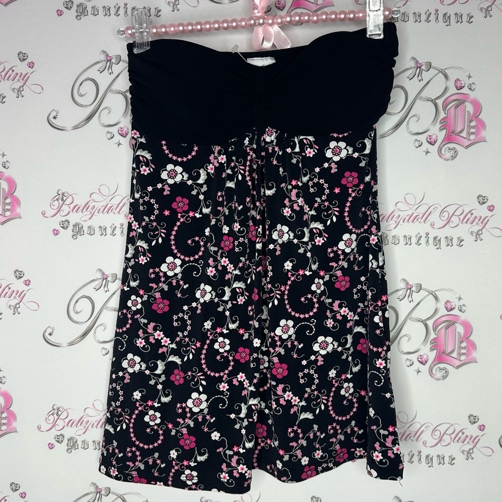 Suzy shier tube top floral bustier cupped tank flowers black pink white y2k